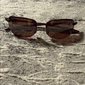 Maui Jim Stylish Brown Sunglasses